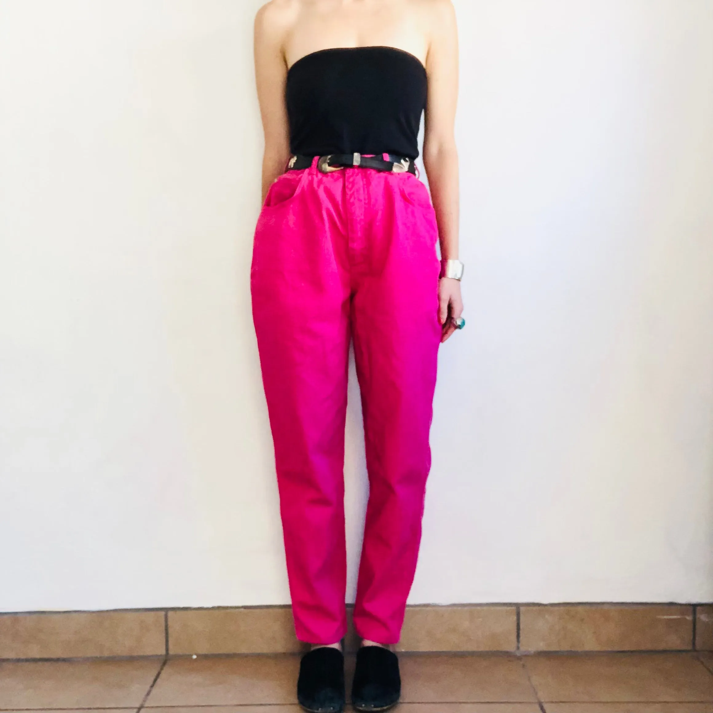 80'S VINTAGE GITANO HOT PINK MOM JEANS // WAIST SIZE 30