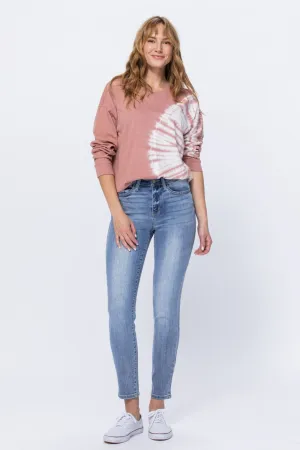 Judy Blue Monroe Relaxed Fit Light Wash Jeans